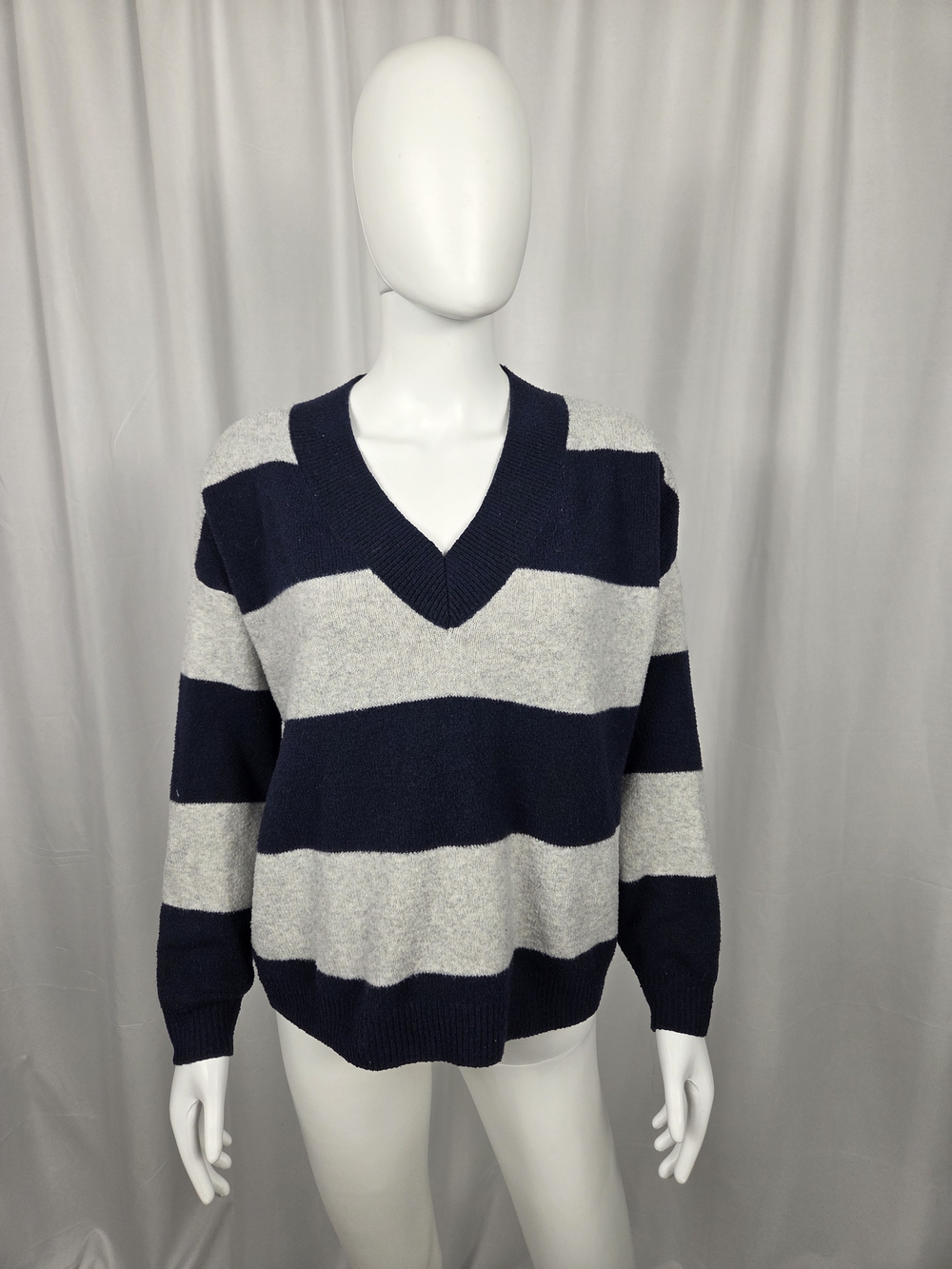 Hollister Navy and Light Gray Striped V-Neck Pullover